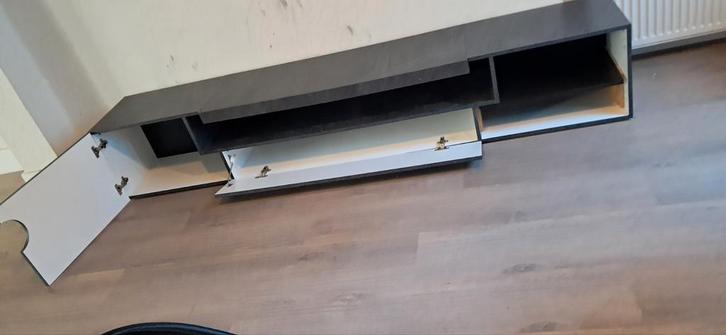 ZWART dressoir, Huis en Inrichting, Kasten | Dressoirs, Ophalen