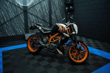 KTM Duke 390 (2013) Nieuwe ketting & extra tandwiel beschikbaar voor biedingen