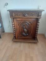 Antiek houten kast met vogelmotief, Ophalen