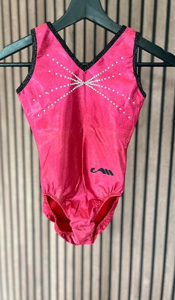 Turnpakje Moreau / glitter roze / 140 Nieuwstaat! beschikbaar voor biedingen