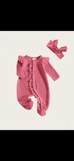 Nieuw pak 74, Kinderen en Baby's, Babykleding | Maat 74, Ophalen of Verzenden, Nieuw, Meisje, Pakje