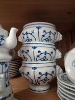 Blauw saks bareuther soepkommen  soepkoppen, Huis en Inrichting, Keuken | Servies, Ophalen of Verzenden, Overige stijlen, Kom(men)