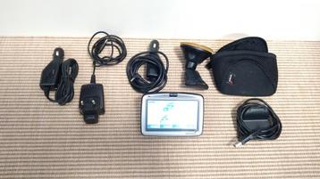 TomTom GO 710 Navigatiesysteem Compleet beschikbaar voor biedingen