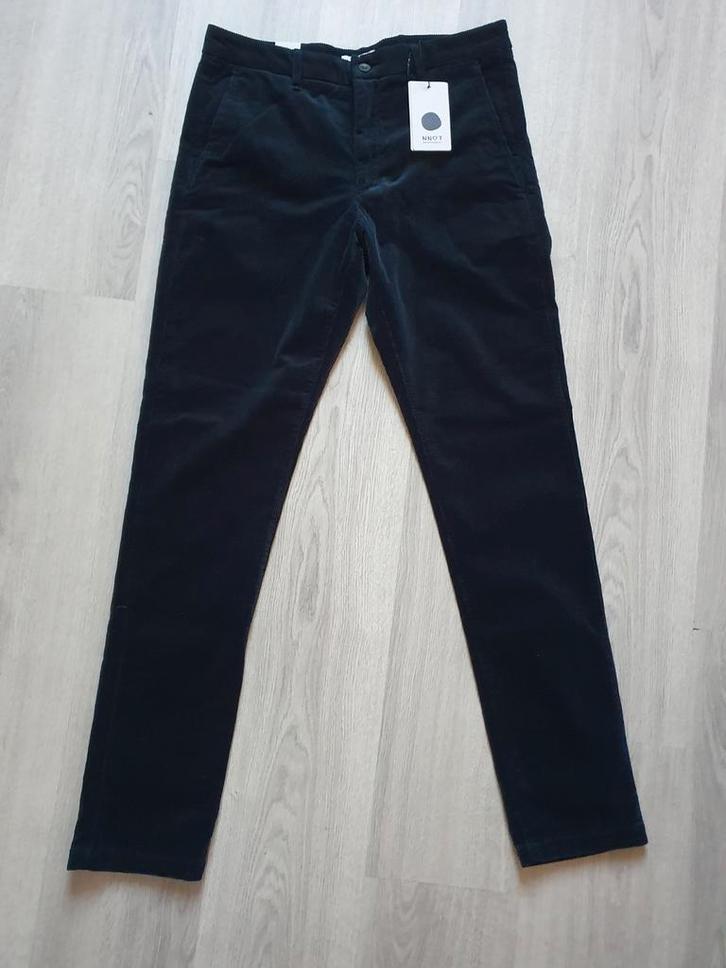 NN.07 corduroy Broek Maat 32/34, Kleding | Heren, Broeken en Pantalons, Nieuw, Ophalen of Verzenden