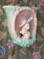 Mooie oude Engelse vaas van SylvaC porselein met een konijn., Antiek en Kunst, Antiek | Vazen, Ophalen of Verzenden