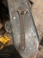 Bahco Verstelbare Moersleutel, Ophalen