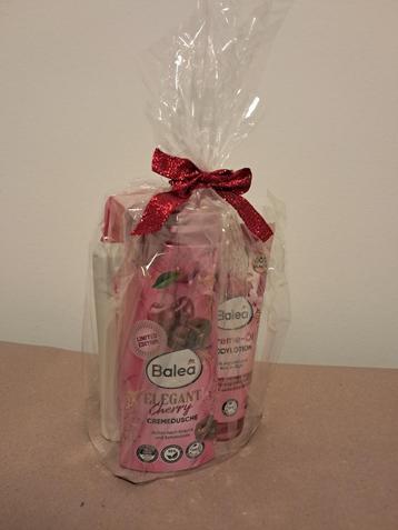 Giftset Cherry Spa beschikbaar voor biedingen