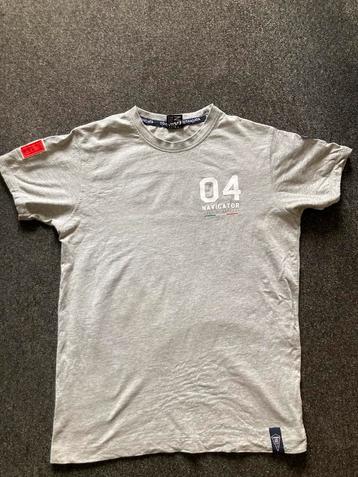 Stangata Grijs T-shirt, maat small, nieuw zo goed als nieuw  beschikbaar voor biedingen