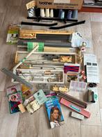 Breimachine Brother KH860 dubbelbeds met veel toebehoren, Ophalen of Verzenden, Zo goed als nieuw, Breien, Machine