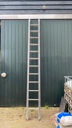 Uitschuifbare aluminium ladder, Doe-het-zelf en Verbouw, Ladders en Trappen, Ladder, Zo goed als nieuw, 4 meter of meer, Ophalen