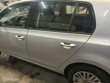 Achterdeur links Volkswagen Golf VI  ('08-'13) beschikbaar voor biedingen