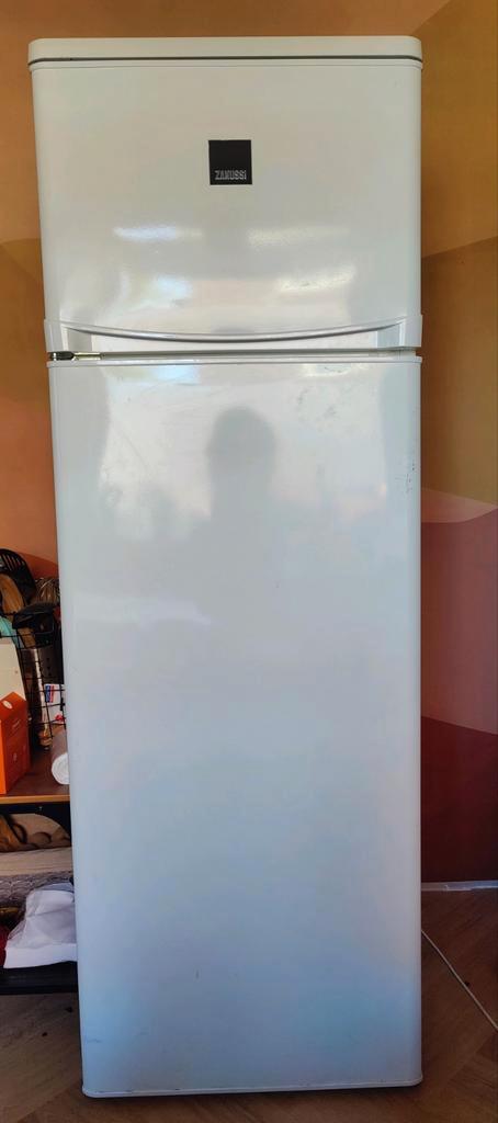 Zanussi koelkast met vriesvak goed functionerend 159 x 54 cm, Witgoed en Apparatuur, Koelkasten en IJskasten, Gebruikt, Met vriesvak