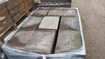 45.5m2 Restpartij Gebruikte stenen 30x40x6cm  beschikbaar voor biedingen