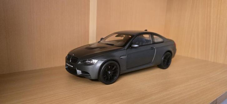 BMW M3 (25) KYOSHO, Hobby en Vrije tijd, Modelauto's | 1:18, Nieuw, Auto, Kyosho, Ophalen of Verzenden