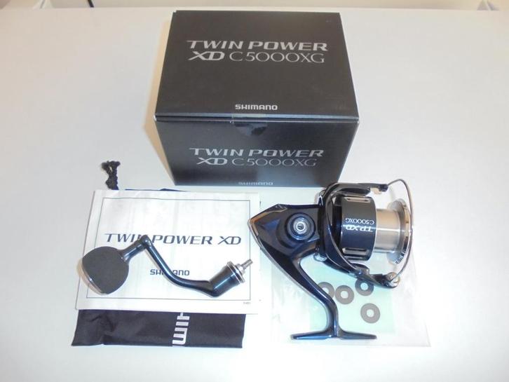 Shimano Molen Twin Power XD C5000XG FB Spinning Nieuw Japan., Watersport en Boten, Hengelsport | Roofvissen, Nieuw, Molen, Ophalen of Verzenden