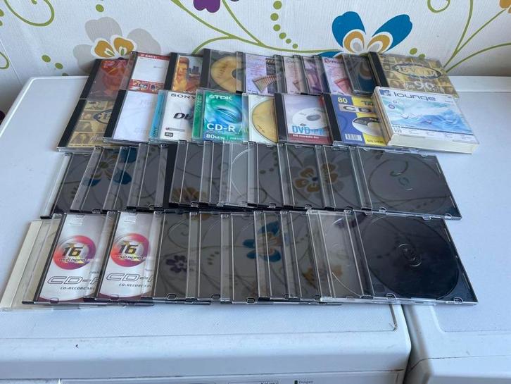 40 x cd hoesjes sommige inc cd (voor je hobby ? ), Cd's en Dvd's, Cd's | Pop, Zo goed als nieuw, 2000 tot heden, Ophalen of Verzenden
