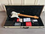 Fender Eric Johnson Stratocaster, Muziek en Instrumenten, Snaarinstrumenten | Gitaren | Elektrisch, Ophalen, Zo goed als nieuw
