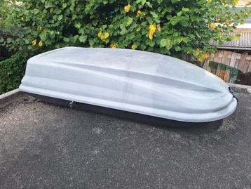 Dakkoffer camtek +-170 liter  beschikbaar voor biedingen