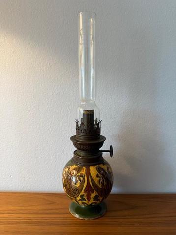 Olielamp, Plateel Rozenburg, Den Haag, eind 1800, erg netjes beschikbaar voor biedingen