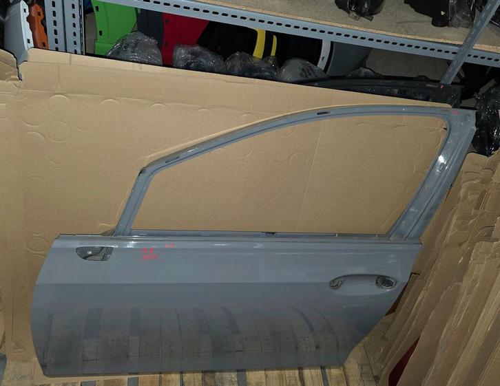 VW GOLF 8 VIII PORTIER LINKS DEUR VOORPORTIER LINKS VOOR, Auto-onderdelen, Carrosserie en Plaatwerk, Deur, Voor, Links, Gebruikt