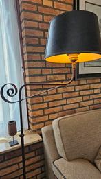 Landelijke Staande Lamp met Stoffen Kap, Huis en Inrichting, Lampen | Vloerlampen, Ophalen, Gebruikt, Landelijk, Metaal