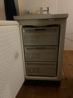 Kleine Bosch vriezer - Compact en handig!, Witgoed en Apparatuur, Vriezers en Diepvrieskisten, Gebruikt, Minder dan 85 cm, Minder dan 60 cm