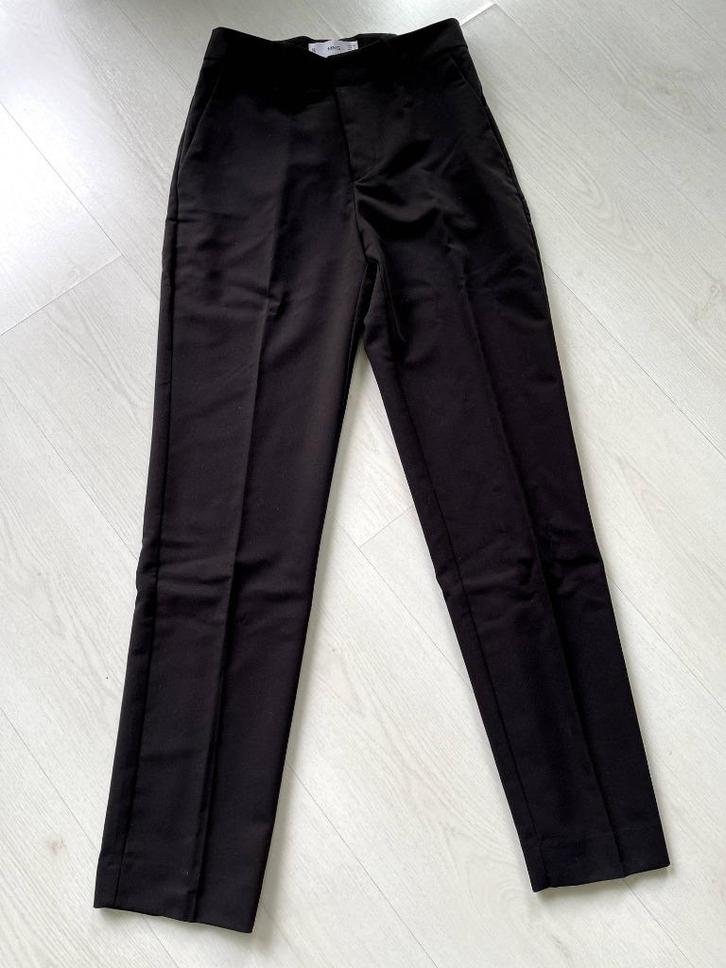 Mango dames pantalon zwart - maat 32, Kleding | Dames, Broeken en Pantalons, Zo goed als nieuw, Maat 34 (XS) of kleiner, Zwart