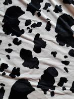 Grote lap. Koeienprint. Zwart wit. Velours stof, Nieuw, Overige materialen, 30 tot 200 cm, Ophalen of Verzenden