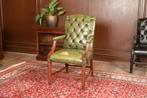 Chesterfield (bureau)stoel