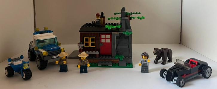 Lego 4438 City Forest Police Robber's Hideout, Kinderen en Baby's, Speelgoed | Duplo en Lego, Zo goed als nieuw, Lego, Complete set