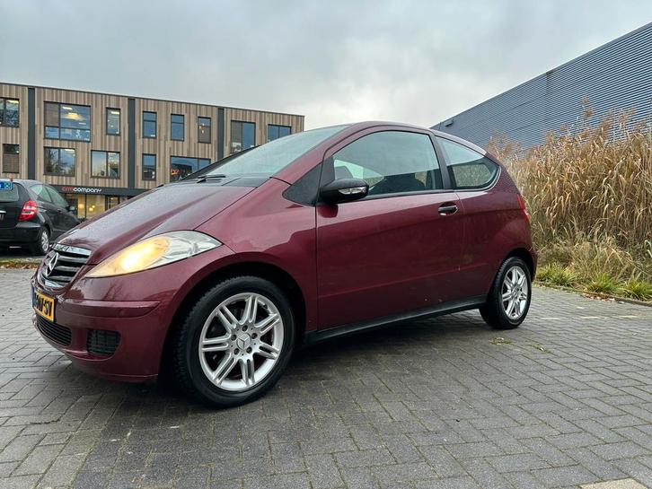 Mercedes-Benz A150 automaat met slechts 57.400 km. Zeer mooi, Auto's, Mercedes-Benz, Particulier, A-Klasse, ABS, Achteruitrijcamera