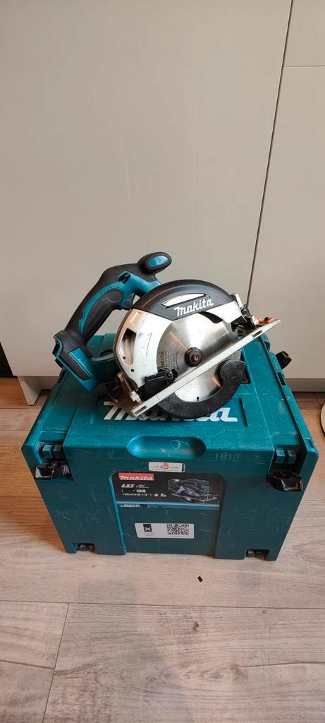 Makita accu hand cirkelzaag, Doe-het-zelf en Verbouw, Gereedschap | Zaagmachines, Gebruikt, Cirkelzaag, 1200 watt of meer, 30 tot 70 mm