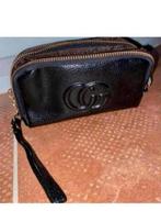Gucci clutch / portemonnee, Sieraden, Tassen en Uiterlijk, Tassen | Damestassen, Ophalen of Verzenden, Zo goed als nieuw, Avondtasje