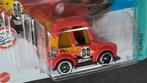 Volkswagen VW Golf Tooned 1;64 3inch Hotwheels Pol, Hobby en Vrije tijd, Modelauto's | Overige schalen, Verzenden, Nieuw, Auto