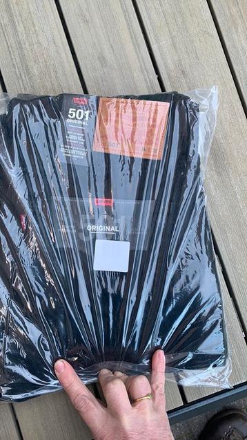 Levi’s 501 zwart nieuw W34 L 32 beschikbaar voor biedingen