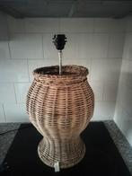 Riviera Maison Grand Lobby rattan tafellamp, Huis en Inrichting, Lampen | Tafellampen, Ophalen of Verzenden, Zo goed als nieuw