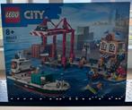 Lego city haven met vrachtschip, Kinderen en Baby's, Speelgoed | Duplo en Lego, Ophalen of Verzenden, Zo goed als nieuw