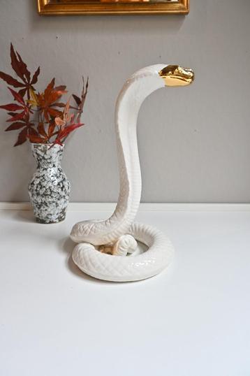 Tof vintage slang (cobra) beeld van porselein beschikbaar voor biedingen