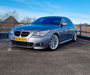 BMW 5-Serie 3.0 I 530 AUT 2003 Grijs