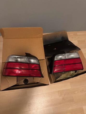 Bmw e36 depo achterlichten sedan beschikbaar voor biedingen