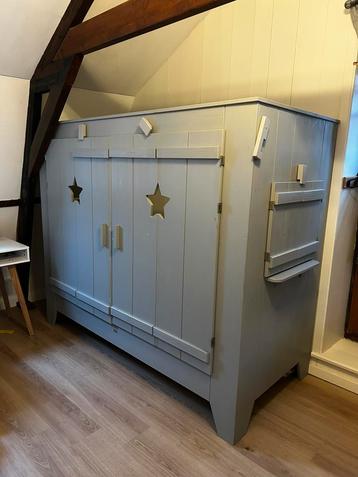 Bedstee bed eenpersoons grijs hout beschikbaar voor biedingen