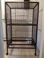 Te koop een mooie ruime kooi, Dieren en Toebehoren, Kooi, 110 cm of meer, Zo goed als nieuw, 90 cm of meer