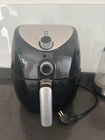 Airfryer in goede staat beschikbaar voor biedingen
