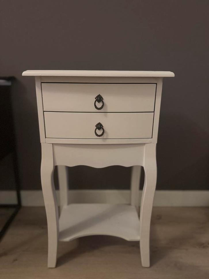 Witte Ladekast met 2 Lades, Huis en Inrichting, Slaapkamer | Nachtkastjes, Gebruikt, 55 tot 70 cm, Minder dan 45 cm, Hout, Ophalen