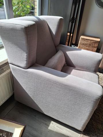 Lekker zittende grote fauteuil, maat hxdxbr =106x90x90cm