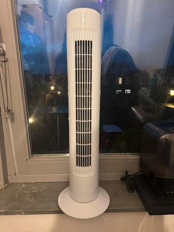 Witte Staande Ventilator - 73cm, 3 standen beschikbaar voor biedingen