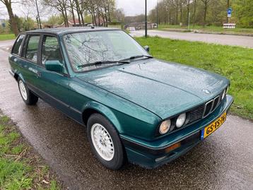 BMW 3-Serie e30 1.8 I 318 Touring AUT 1993 Groen NW APK NAP