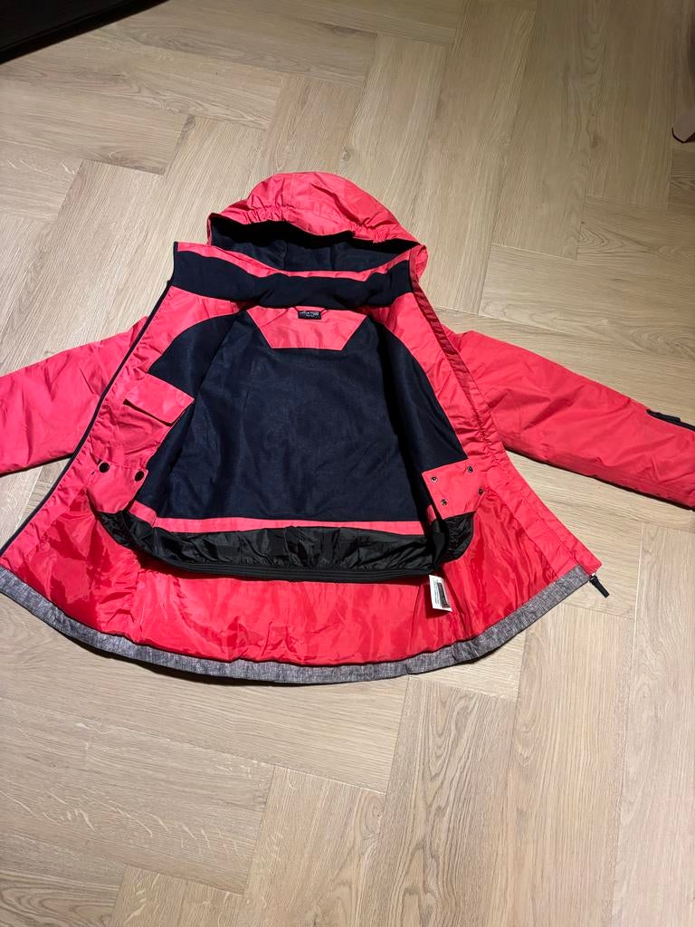 Ski jas maat 146/152, Kinderen en Baby's, Kinderkleding | Maat 146, Ophalen, Zo goed als nieuw, Jongen of Meisje