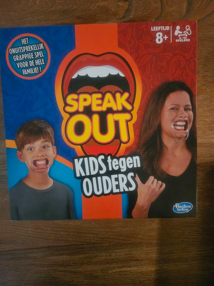 Speak Out Kids tegen Ouders - Bordspel, Hobby en Vrije tijd, Gezelschapsspellen | Bordspellen, Zo goed als nieuw, Drie of vier spelers
