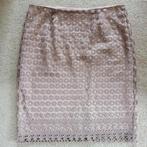 roze kanten rok VERA MONT mt 42., Kleding | Dames, Rokken, Verzenden, Maat 42/44 (L), Zo goed als nieuw, Knielengte